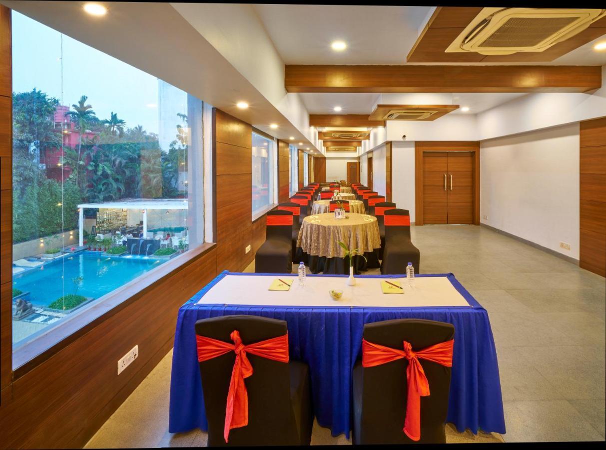 Hotel Hindusthan International, บูบันเนสชวาร์ ภายนอก รูปภาพ