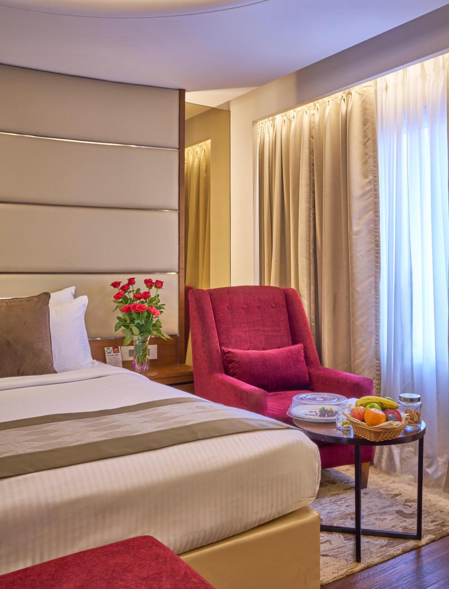 Hotel Hindusthan International, บูบันเนสชวาร์ ภายนอก รูปภาพ