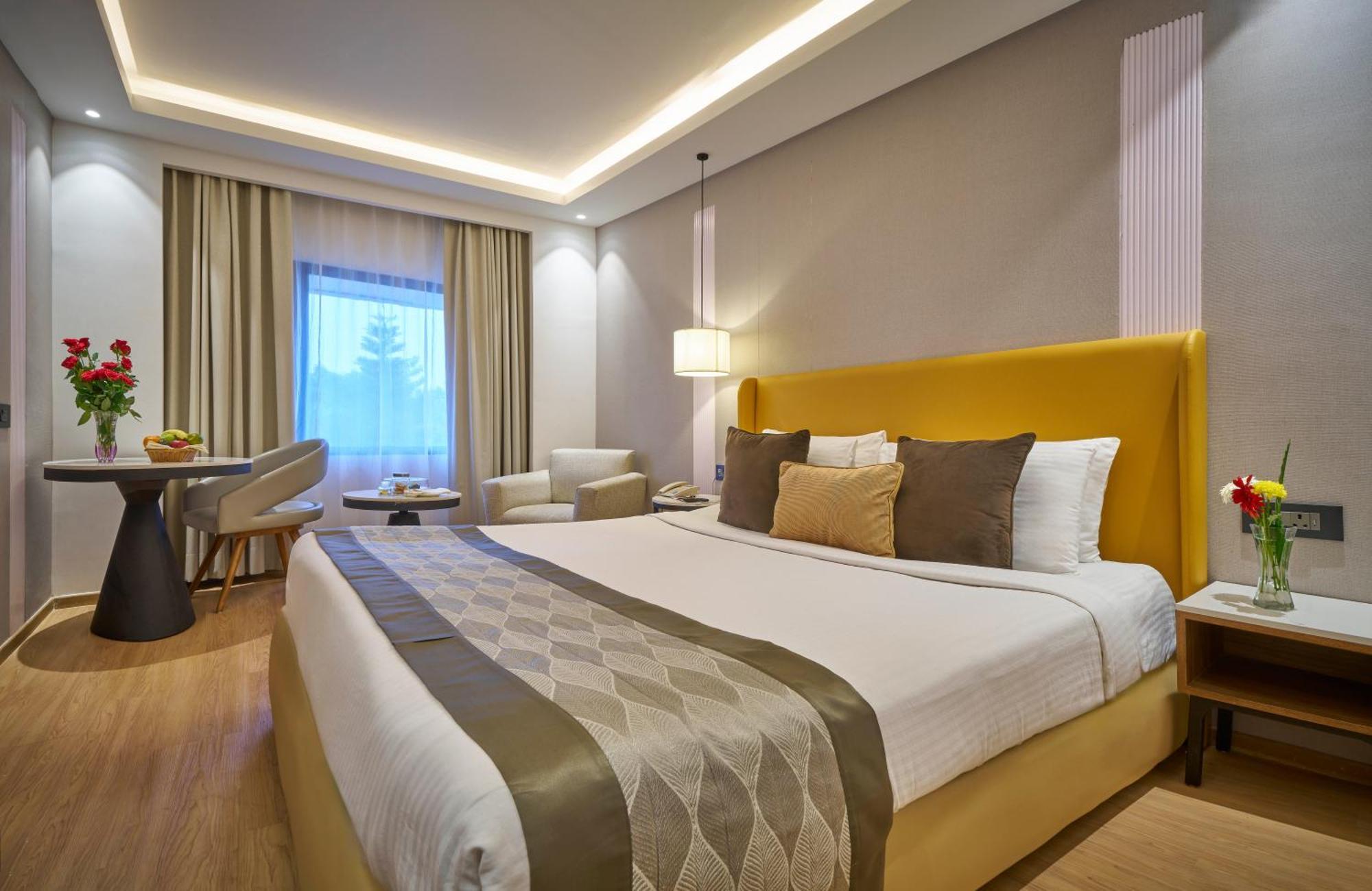 Hotel Hindusthan International, บูบันเนสชวาร์ ภายนอก รูปภาพ