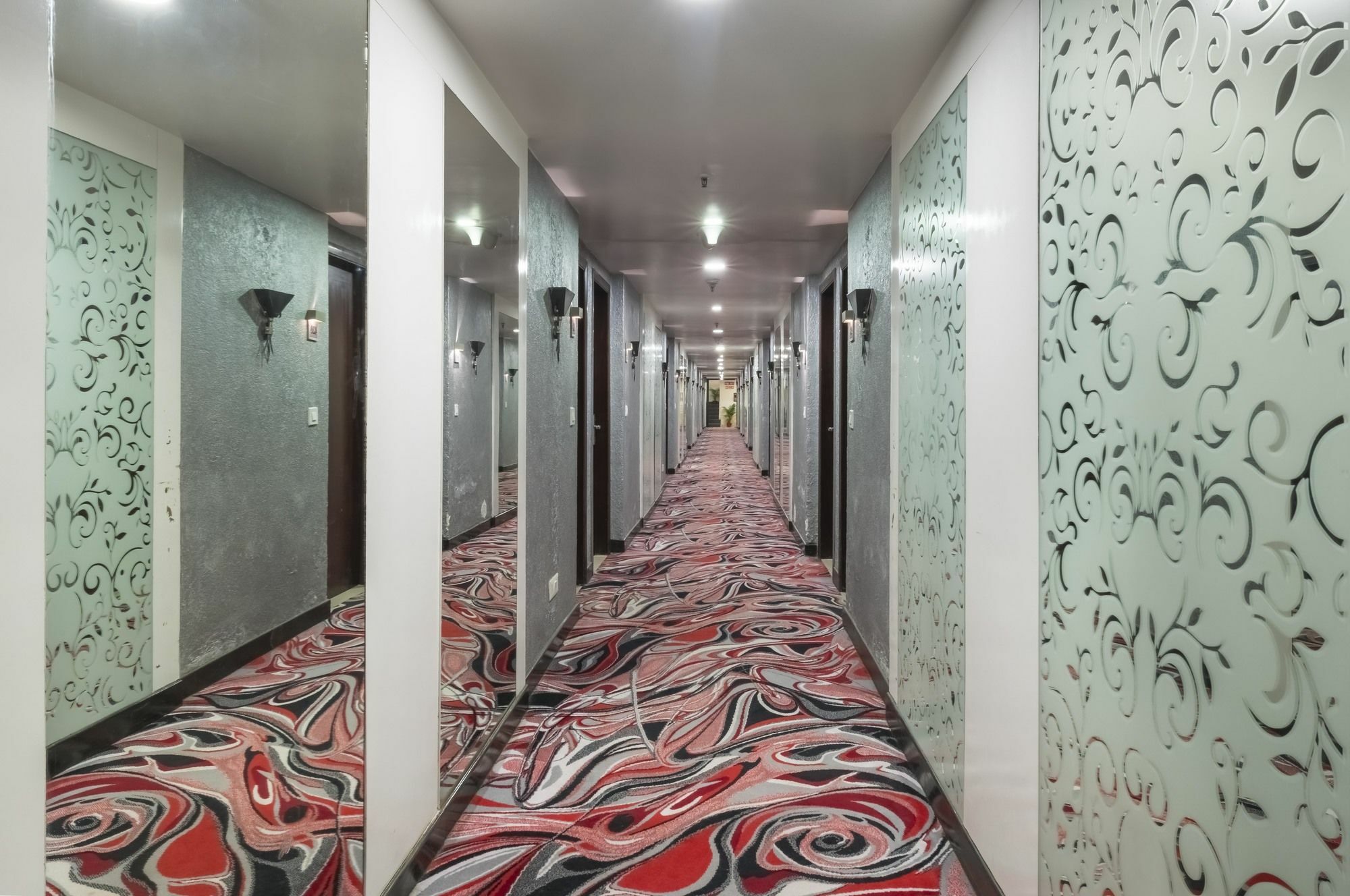 Hotel Hindusthan International, บูบันเนสชวาร์ ภายนอก รูปภาพ