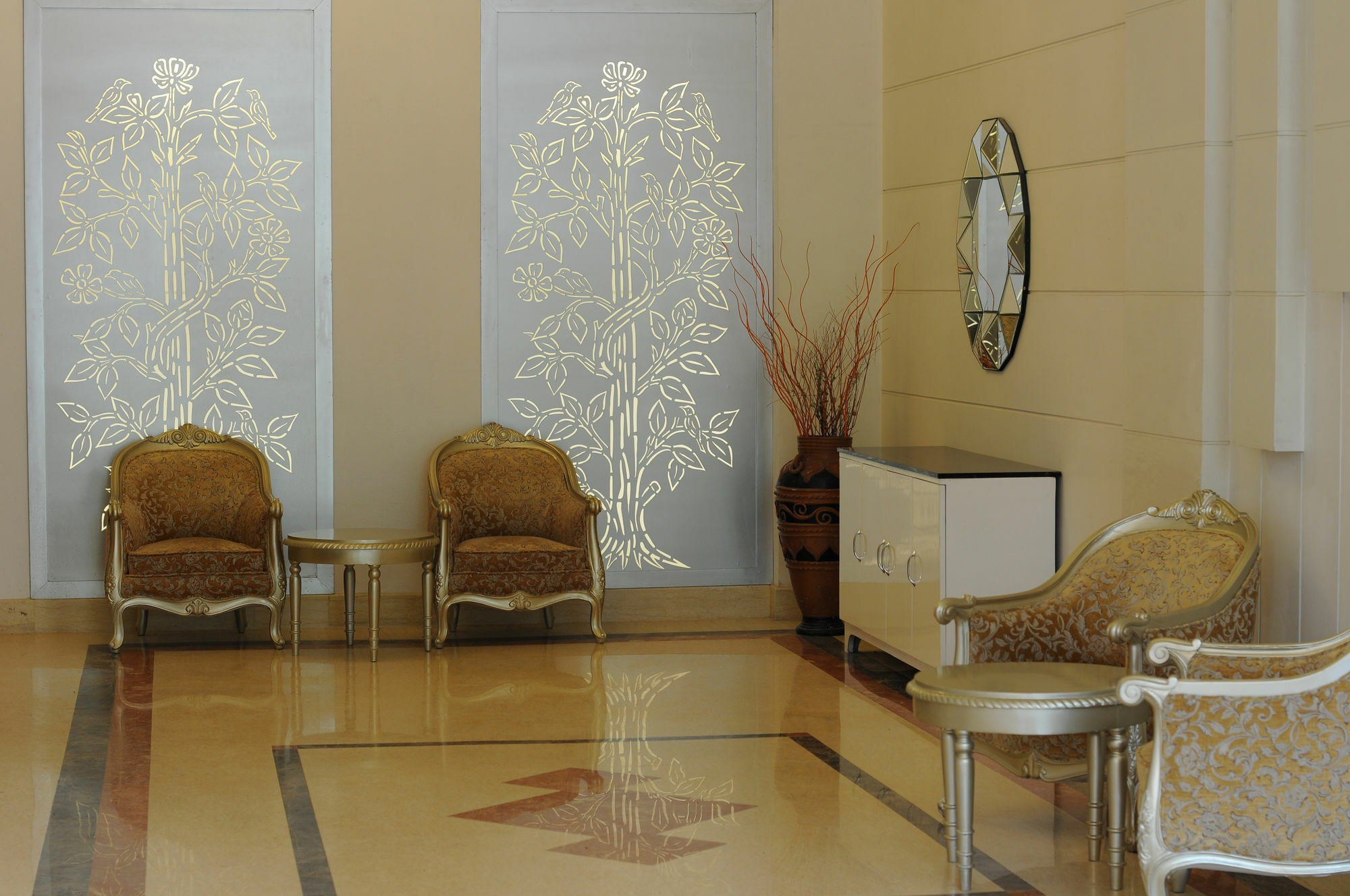 Hotel Hindusthan International, บูบันเนสชวาร์ ภายนอก รูปภาพ