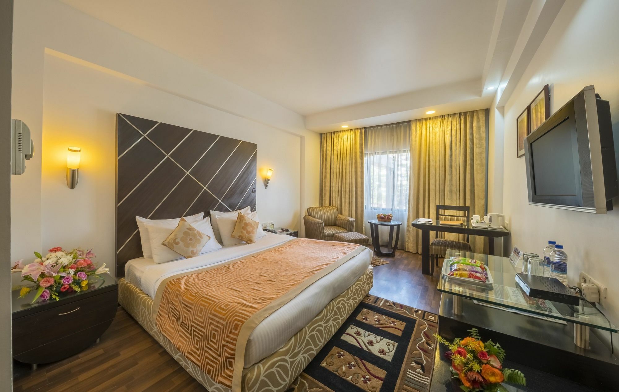 Hotel Hindusthan International, บูบันเนสชวาร์ ภายนอก รูปภาพ